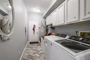 208 Sugar Berry Cir, Houston, TX 77024 - Photo 27