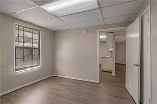 626 University Ave, Huntsville, TX 77320 - Photo 13