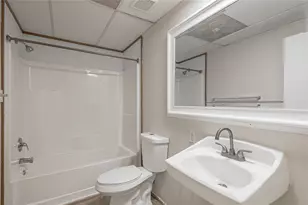 626 University Ave, Huntsville, TX 77320 - Photo 11