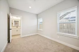 719 Thornton Rd, Houston, TX 77018 - Photo 41