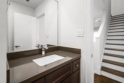 312 Eado Park Circle, Houston, TX 77020 - Photo 23