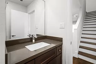 312 Eado Park Cir, Houston, TX 77020 - Photo 23