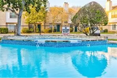 14600 Fonmeadow Drive #1103, Houston, TX 77035 - Photo 3