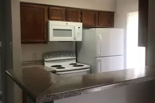 14600 Fonmeadow Dr, Houston, TX 77035 - Photo 7