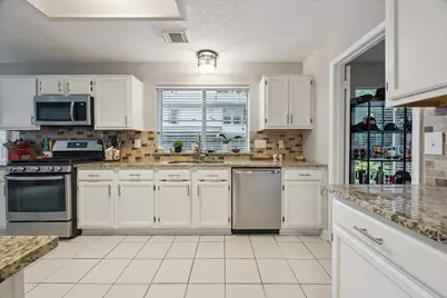 4011 Beechwood Drive, Pearland, TX 77584 - Photo 7