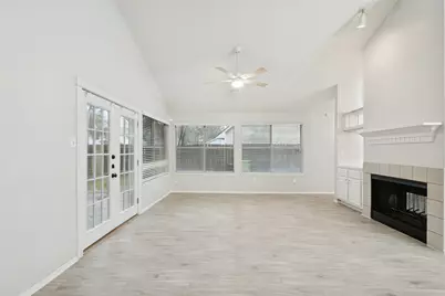 8610 Lake Crystal Drive, Houston, TX 77095 - Photo 9