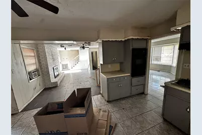 130 Caldwell Street, Baytown, TX 77520 - Photo 15