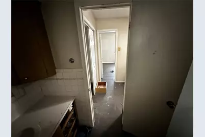 130 Caldwell Street, Baytown, TX 77520 - Photo 17