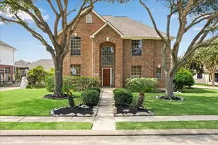 8503 Beacon Bend Ln, Pearland, TX 77584 - Photo 1