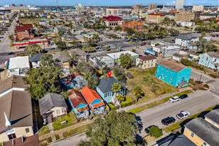 2714 Avenue K, Galveston, TX 77550 - Photo 43