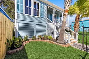 2714 Avenue K, Galveston, TX 77550 - Photo 13