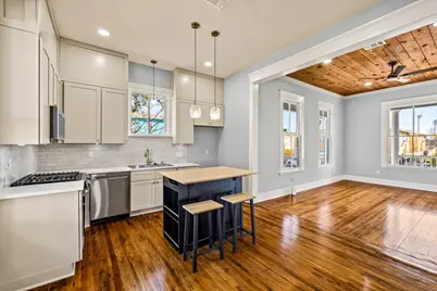 2714 Avenue K, Galveston, TX 77550 - Photo 9