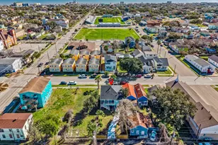 2714 Avenue K, Galveston, TX 77550 - Photo 45