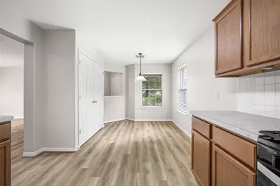 16107 Woodbend Trail Drive, Houston, TX 77070 - Photo 9