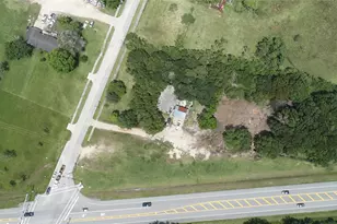 2385 Austin St, League City, TX 77573 - Photo 5