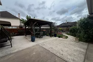 2311 Echo Harbor Dr, Pearland, TX 77584 - Photo 31