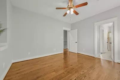 652 E 6th 1/2 Street, Houston, TX 77007 - Photo 25