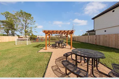 15631 Coneflower Hills Drive, Houston, TX 77090 - Photo 27