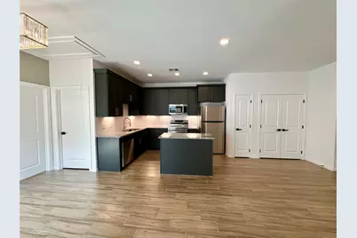 11555 Persimmon Street, Willis, TX 77318 - Photo 5