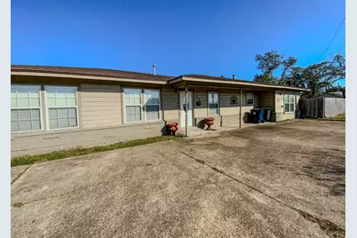 216 E Plantation Drive, Clute, TX 77531 - Photo 27
