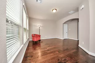 442 N Live Oak St, Houston, TX 77003 - Photo 9