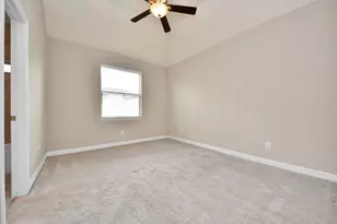 442 N Live Oak St, Houston, TX 77003 - Photo 29