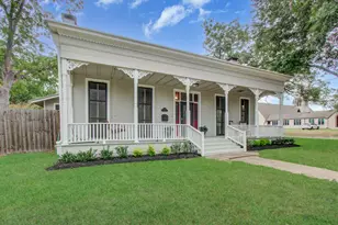 502 S College St, Weimar, TX 78962 - Photo 3