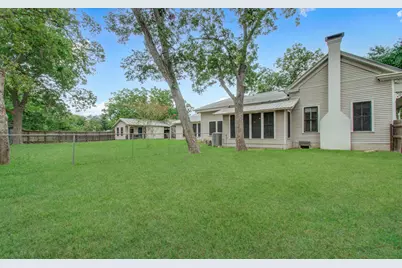 502 S College Street, Weimar, TX 78962 - Photo 39