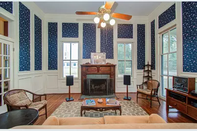 502 S College Street, Weimar, TX 78962 - Photo 11