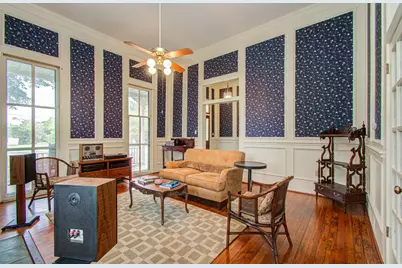 502 S College Street, Weimar, TX 78962 - Photo 9
