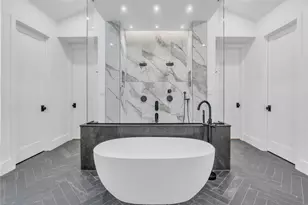 5602 Ella Lee Ln, Houston, TX 77056 - Photo 15