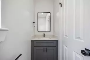 607 Blue Willow Dr, Houston, TX 77042 - Photo 29