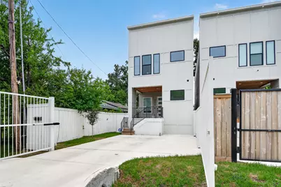 2208 Bleker Street, Houston, TX 77026 - Photo 5