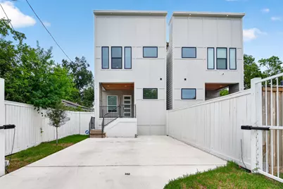 2208 Bleker Street, Houston, TX 77026 - Photo 3