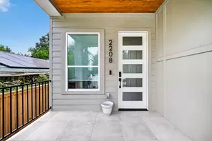 2208 Bleker St, Houston, TX 77026 - Photo 7