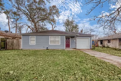 7523 Roswell Street, Houston, TX 77022 - Photo 1