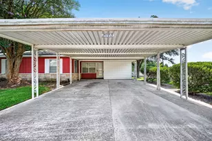 2013 Terrace Ln, Baytown, TX 77520 - Photo 5