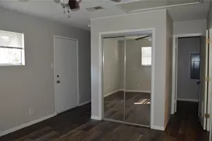 2013 Terrace Ln, Baytown, TX 77520 - Photo 41