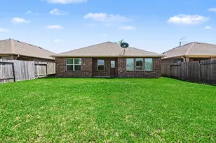 2930 Canadian Goose Ln, Baytown, TX 77521 - Photo 31