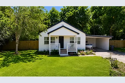 7101 2nd Street, Hitchcock, TX 77563 - Photo 1