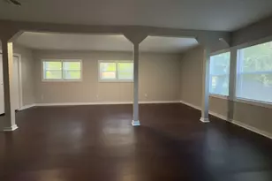 2214 5th Ave N, Texas City, TX 77590 - Photo 7