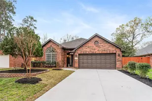 29 Cypress Bayou Ct, The Woodlands, TX 77382 - Photo 1