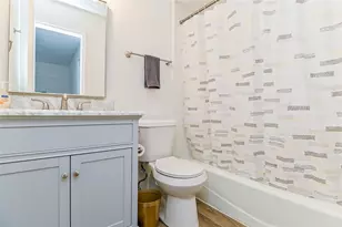 5791 Maple Hill Dr, Houston, TX 77088 - Photo 27