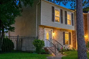 5791 Maple Hill Dr, Houston, TX 77088 - Photo 1