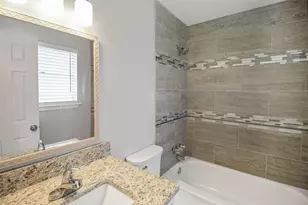 12702 Gotham Dr, Houston, TX 77089 - Photo 15