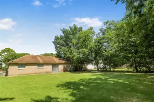 12702 Gotham Dr, Houston, TX 77089 - Photo 19