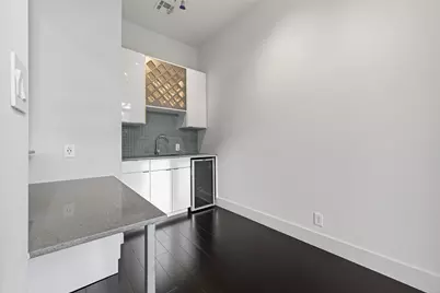 207 Pierce Street #307, Houston, TX 77002 - Photo 19