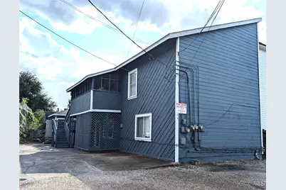 704 E 22nd Street #1, Houston, TX 77008 - Photo 3