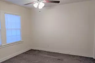 704 E 22nd St, Houston, TX 77008 - Photo 11