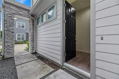 8819 Hollister Pine Court, Houston, TX 77080 - Photo 5